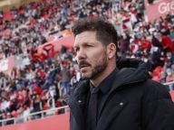 Diego Simeone pays tribute to "extraordinary" Real Madrid