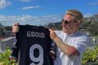 Australia star Cummings finally gets Giroud's shirt following World Cup dispute